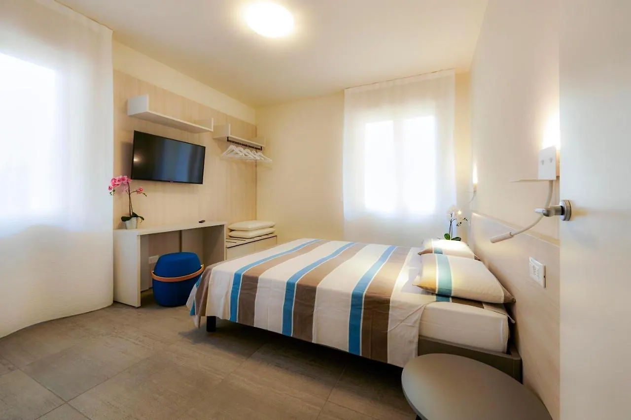Pegaso Civico2 Apartment Garda  0*, Garda (Verona) Italy