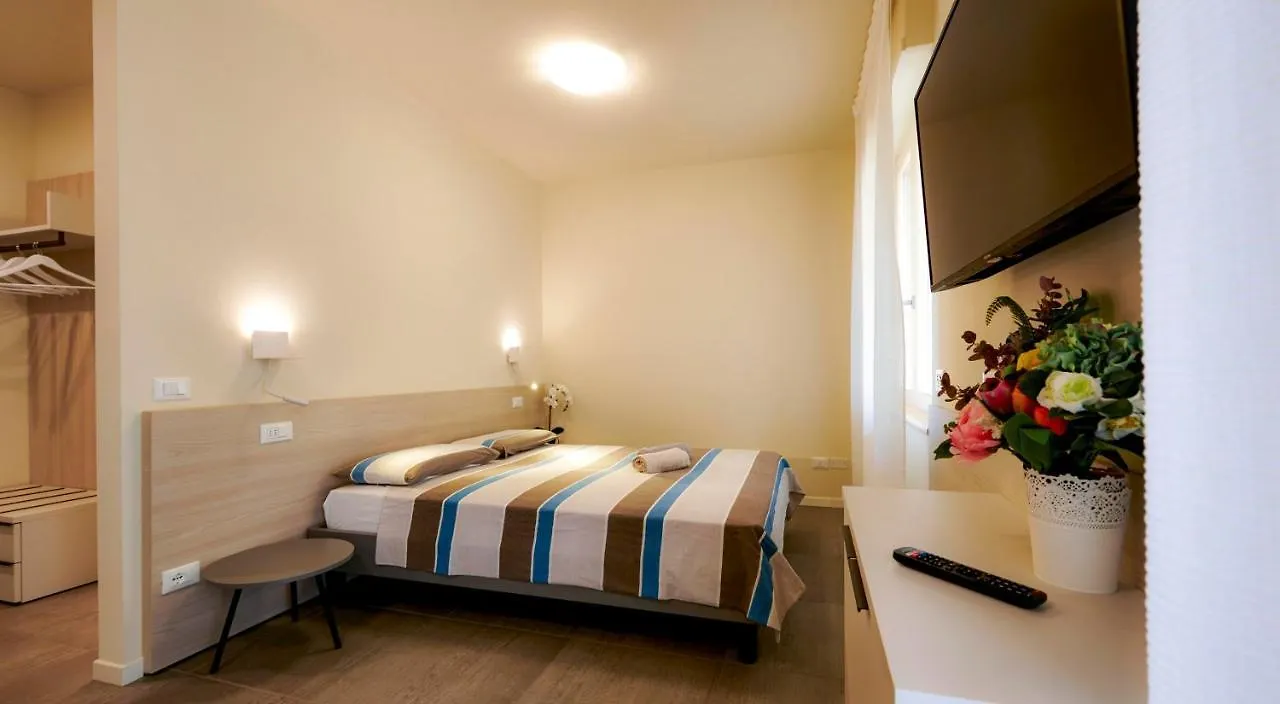 Pegaso Civico2 Apartment Garda  Italy